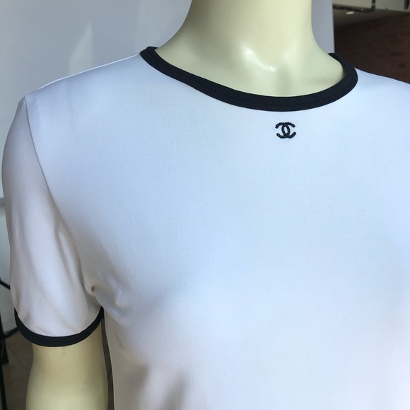 Chanel Tee - Picture 2 of 3